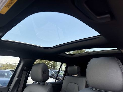 Used 2026 Mercedes-Benz GLB 250 4MATIC image 17