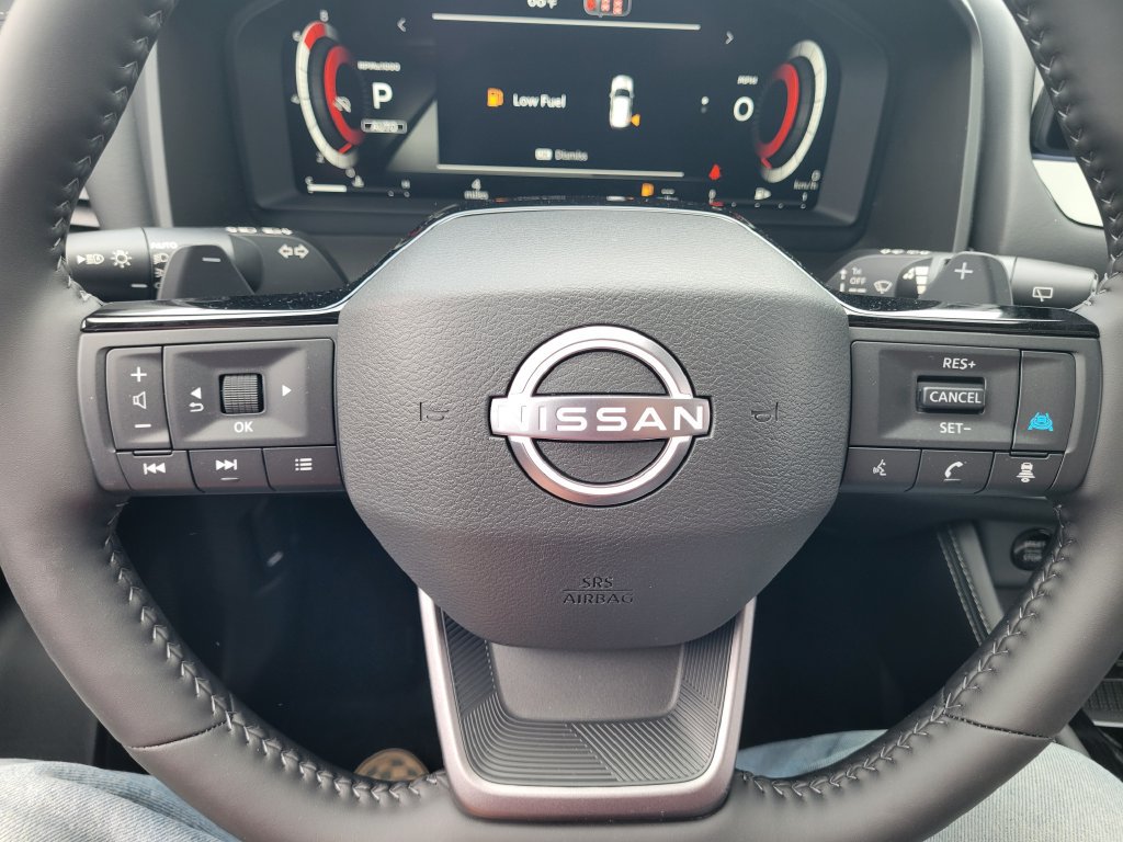 New 2026 Nissan Rogue Platinum AWD/4WD image 17