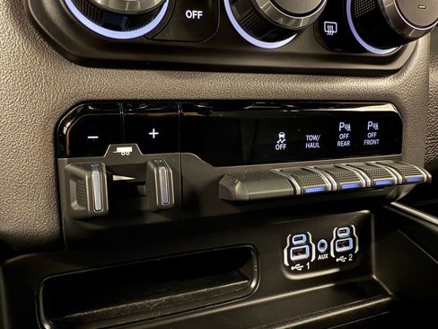 Used 2020 RAM 1500 Big Horn image 27