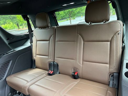 Used 2021 Chevrolet Tahoe High Country w/ Technology Package AWD/4WD image 48