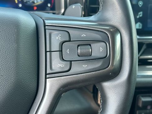 Used 2023 Chevrolet Silverado 1500 High Country w/ High Country Premium Package AWD/4WD image 19