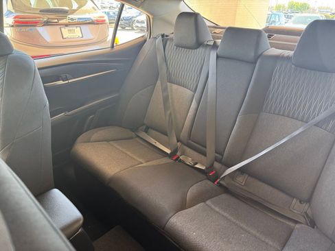 Used 2025 Toyota Camry LE image 39