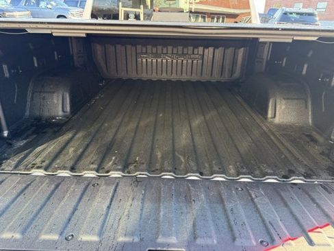 Used 2024 GMC Sierra 1500 Denali w/ Denali Reserve Package image 9