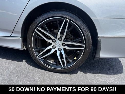 Used 2022 Honda Accord Touring image 10