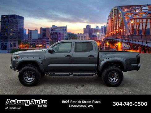 Used 2021 Toyota Tacoma SR image 6