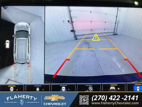 Used 2023 Chevrolet Equinox Premier image 37