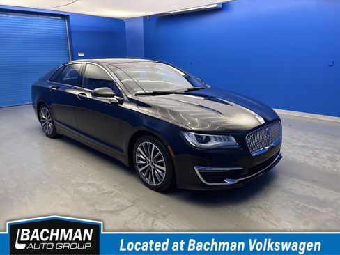 Used 2017 Lincoln MKZ Select w/ Climate Package FWD image 1