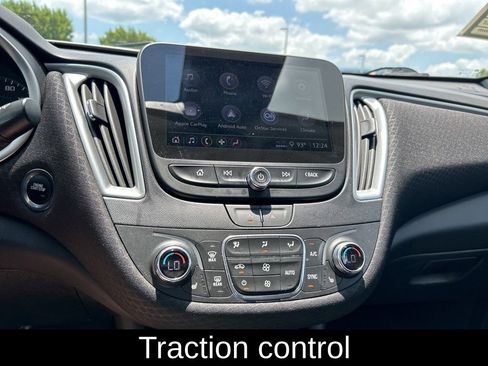 Used 2024 Chevrolet Malibu LT image 25