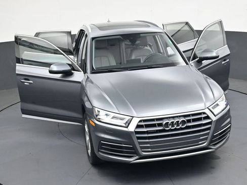 Used 2018 Audi Q5 2.0T Premium Plus w/ Premium Plus Package AWD/4WD image 39