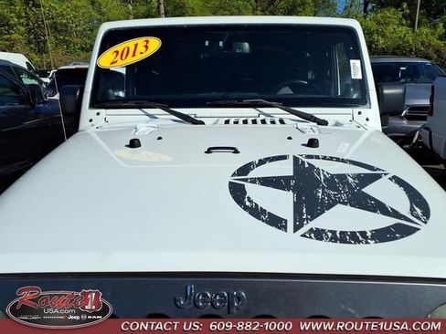 Used 2013 Jeep Wrangler Sport AWD/4WD image 7