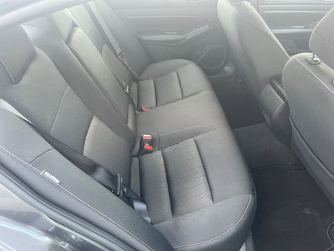 Used 2025 Nissan Altima 2.5 SV FWD image 38