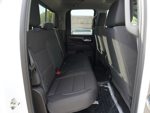New 2026 GMC Sierra 2500 SLE w/ SLE Value Package; AWD/4WD image 22