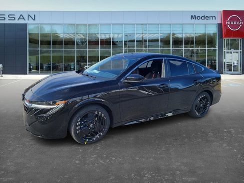 New 2026 Nissan Sentra SR image 1