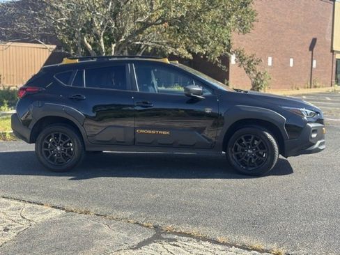 Used 2024 Subaru Crosstrek 2.5i Wilderness image 4