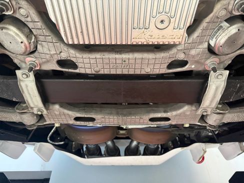 Used 2016 Chevrolet Corvette Z06 w/ 3LZ Preferred Equipment Group image 96