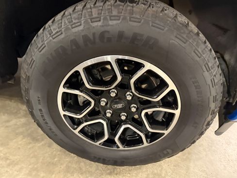 Used 2021 Ford F150 XLT w/ Equipment Group 302A High image 4