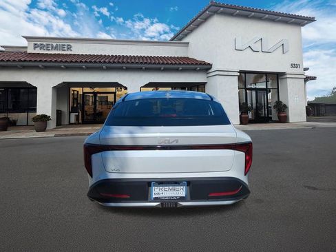 New 2026 Kia K4 LXS FWD image 7