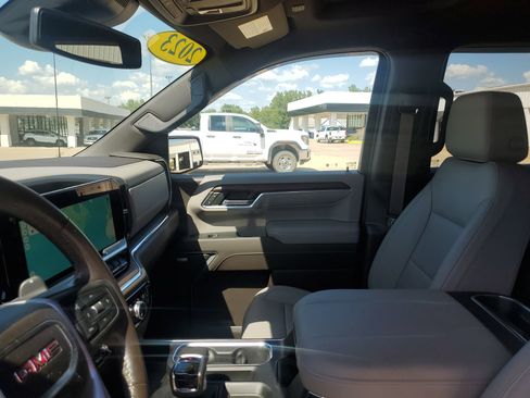 Used 2023 GMC Sierra 1500 SLT w/ SLT Premium Package AWD/4WD image 27