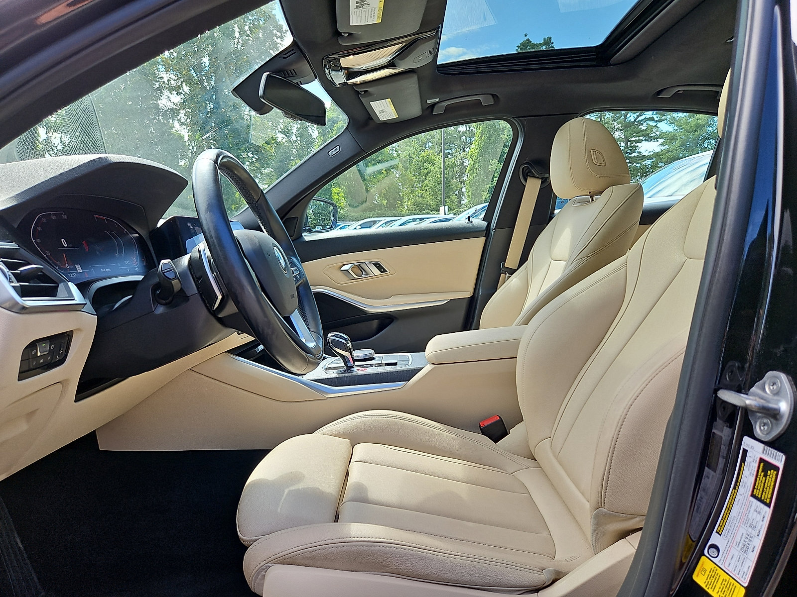 Used 2021 BMW 330i Sedan RWD image 13