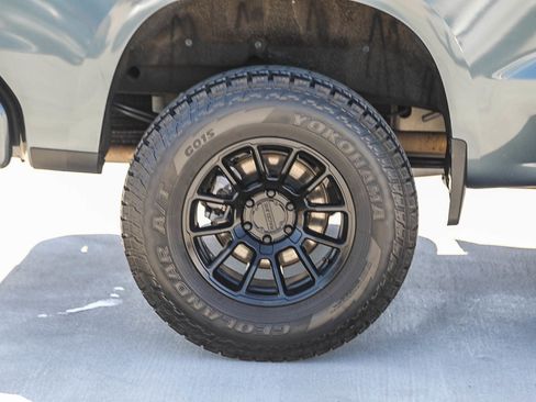 Used 2019 Chevrolet Silverado 1500 RST AWD/4WD image 11