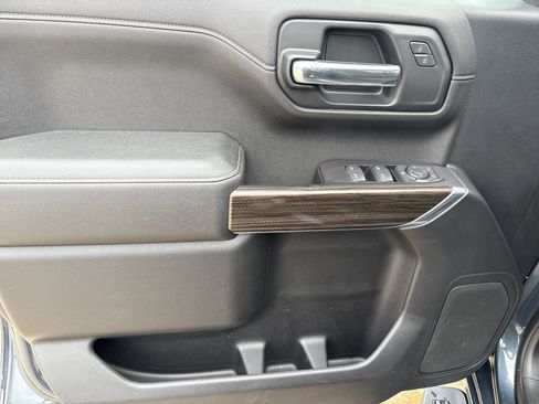 Used 2019 Chevrolet Silverado 1500 RST w/ All-Star Edition image 10