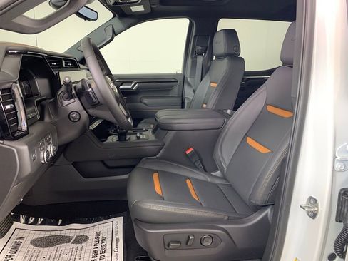 New 2026 GMC Sierra 1500 AT4 w/ Technology Package image 13