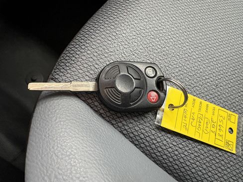 Used 2018 Ford Transit Connect XL image 24