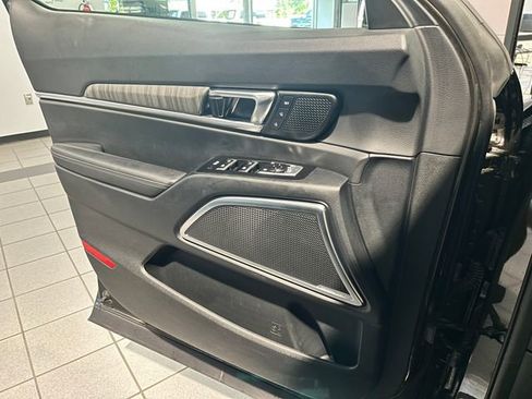 Used 2024 Kia Telluride SX FWD image 28