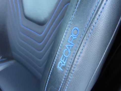 Used 2017 Ford Focus RS image 26