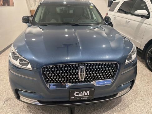 Used 2020 Lincoln Aviator Reserve w/ Equipment Group 202A image 2