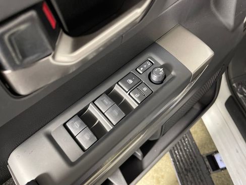 New 2026 Toyota Tundra Platinum image 16