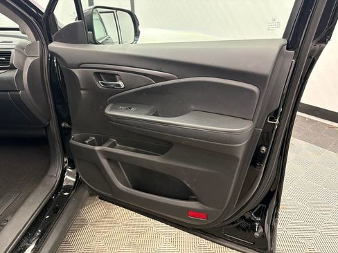 Used 2022 Honda Pilot EX-L image 16
