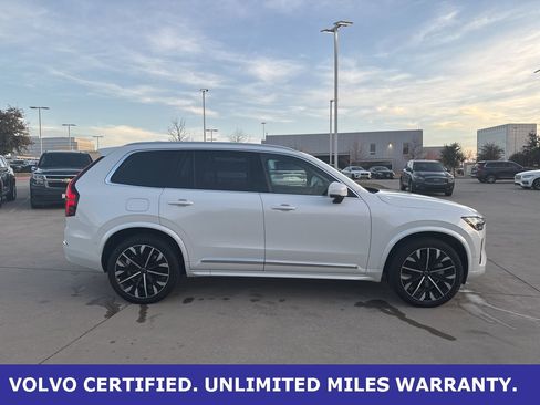 Certified 2025 Volvo XC90 B6 Plus image 4