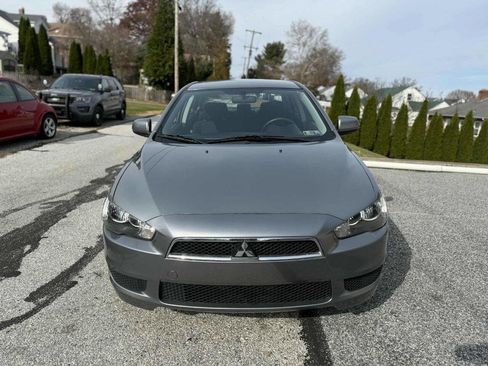 Used 2013 Mitsubishi Lancer ES image 9