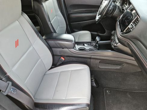 Used 2023 Dodge Durango GT image 17