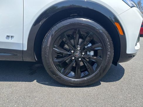New 2026 Buick Envista Sport Touring w/ Convenience I Package FWD image 9