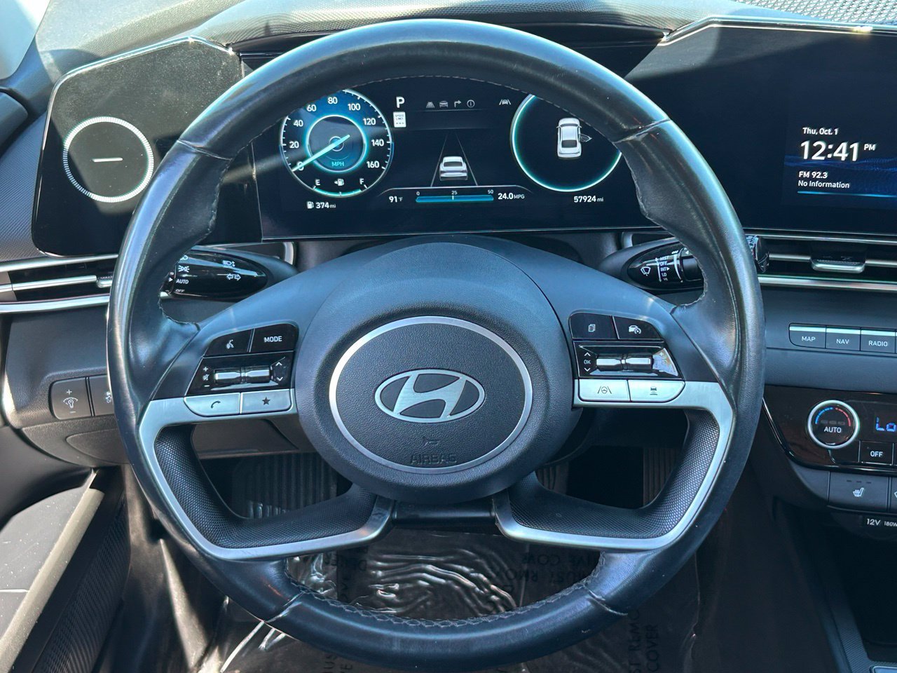 Used 2024 Hyundai Elantra Limited FWD image 20