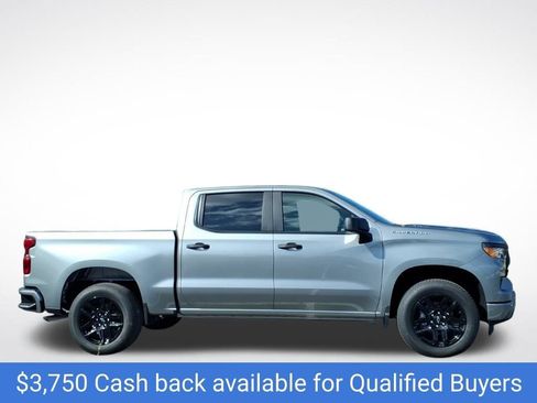 New 2026 Chevrolet Silverado 1500 Custom RWD image 2
