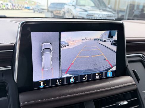 Used 2021 Chevrolet Tahoe High Country w/ Premium Package image 20