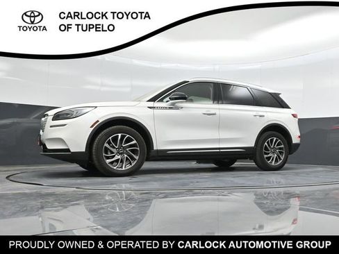 Used 2022 Lincoln Corsair FWD w/ Equipment Group 101A image 43