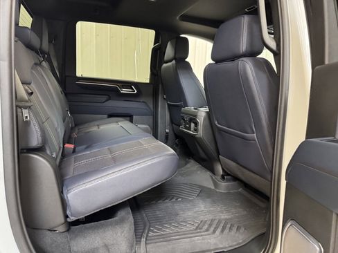 Used 2025 Chevrolet Silverado 2500 High Country w/ High Country Premium Package image 25