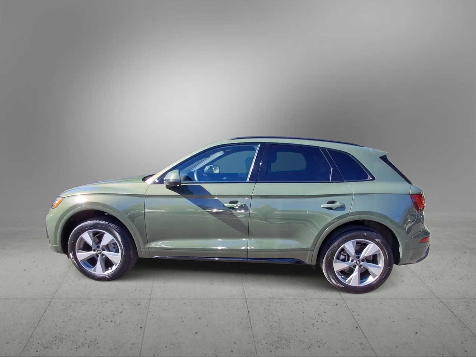Used 2024 Audi Q5 2.0T Premium Plus AWD/4WD image 5