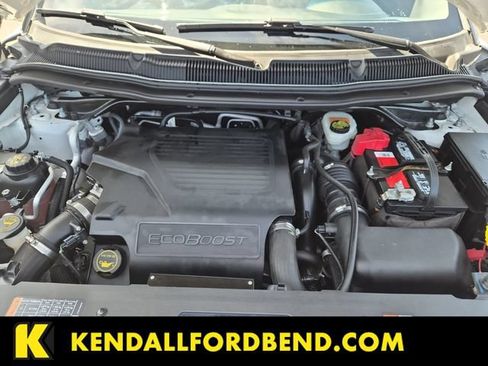 Used 2017 Ford Explorer Sport AWD/4WD image 24