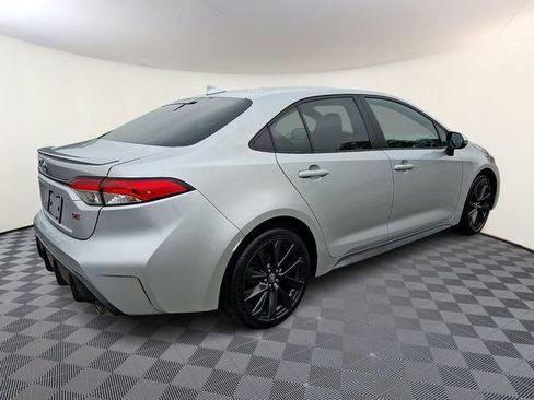 Used 2024 Toyota Corolla SE FWD image 6
