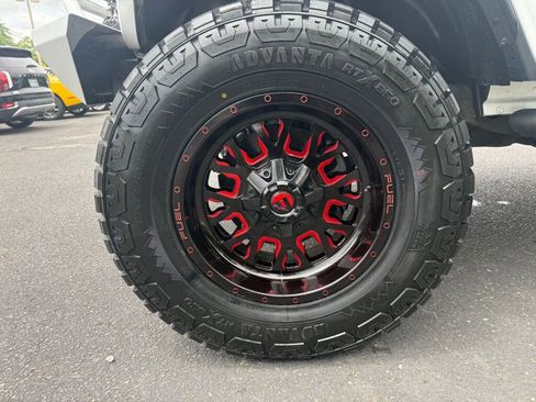 Used 2019 Jeep Wrangler Unlimited Rubicon w/ Cold Weather Group image 33