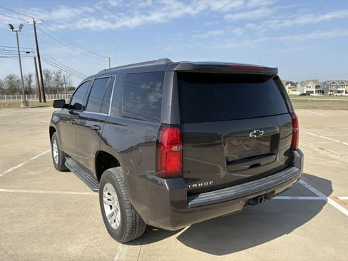 Used 2016 Chevrolet Tahoe LS RWD image 3