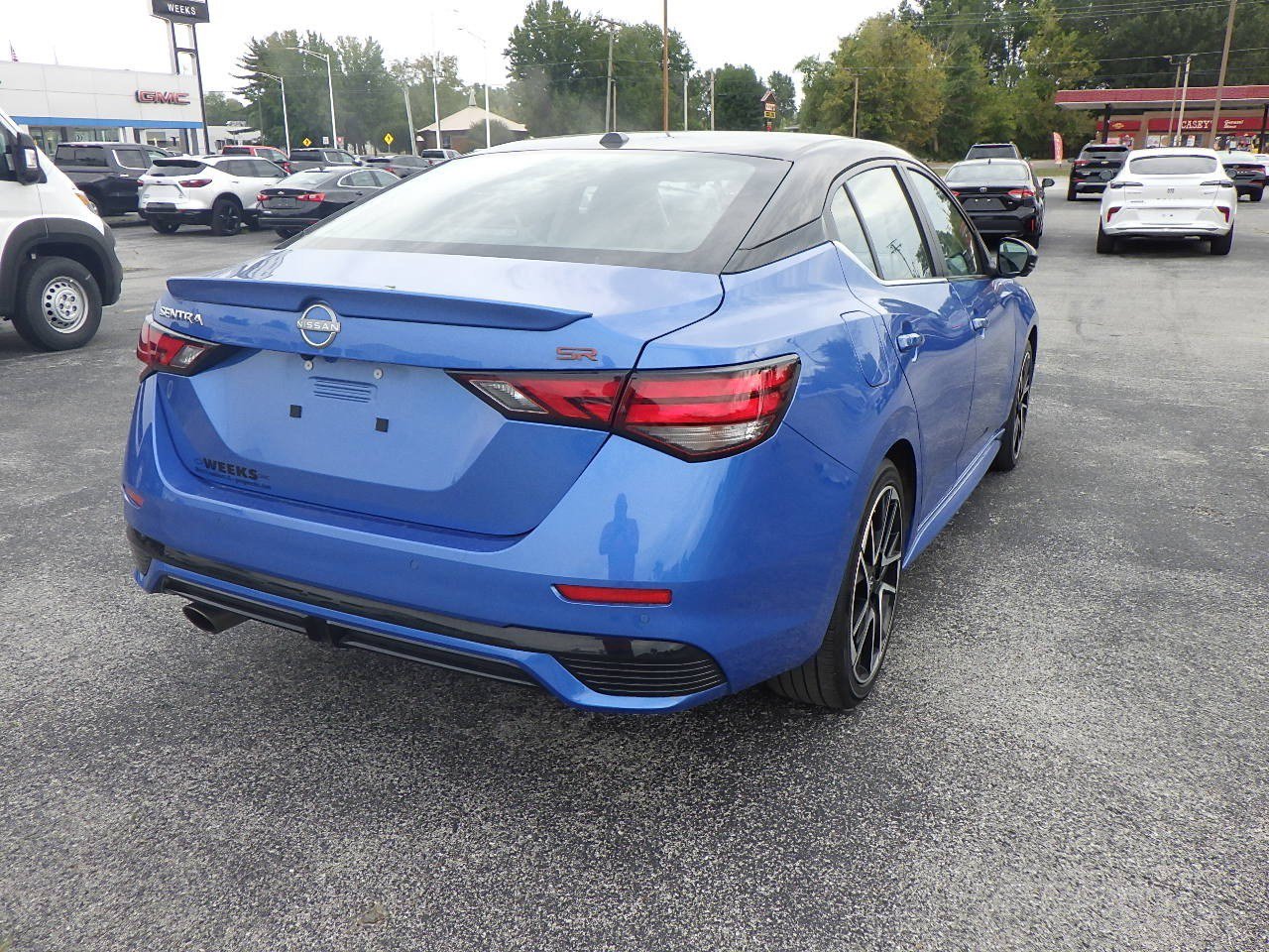 Used 2024 Nissan Sentra SR w/ SR Premium Package FWD image 5