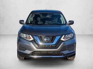 Used 2020 Nissan Rogue S video 2