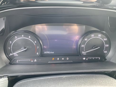 Used 2022 Lincoln Corsair AWD w/ Equipment Group 101A image 15