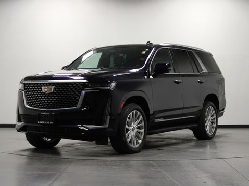 Used 2023 Cadillac Escalade Premium Luxury w/ LPO, Floor Liner Package image 8